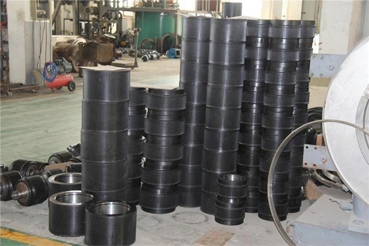 Roller and roller assembly